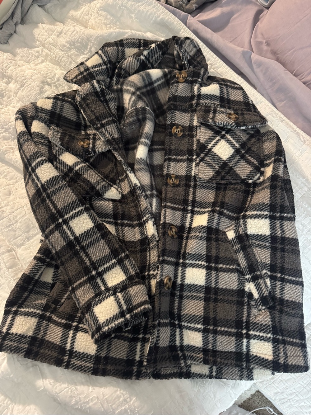 Love Tree Button Up